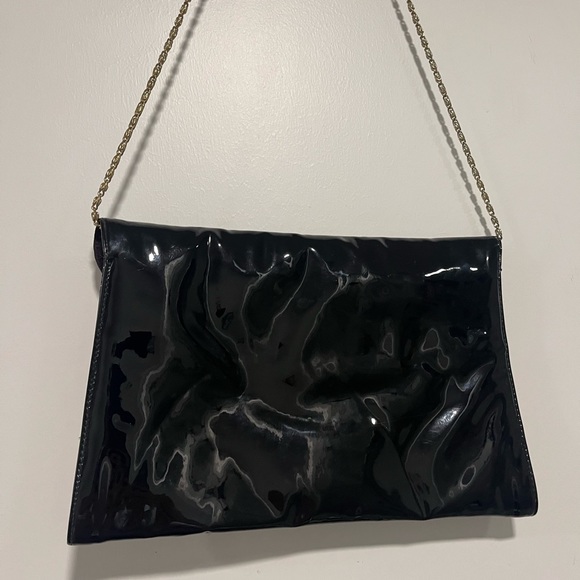 Sleek Black Clutch Purse with Gold Chain - Picture 4 of 6